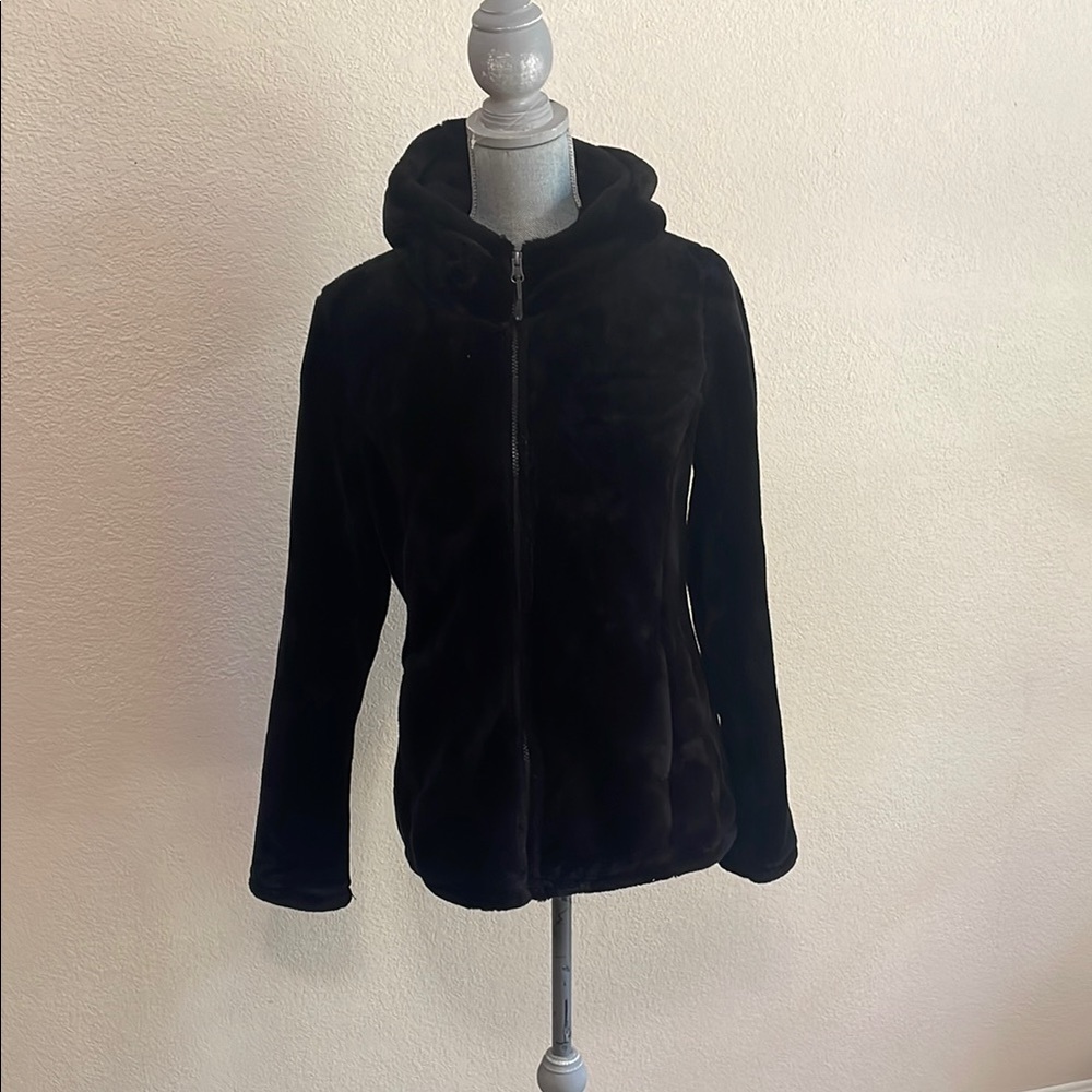 32 Degree Cozy Black Teddy Jacket with Hood and Zip-Up